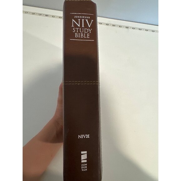 Zondervan NIV Study Bible 2008 European Leather Cover Green/Brown Red Lettering - Picture 4 of 6